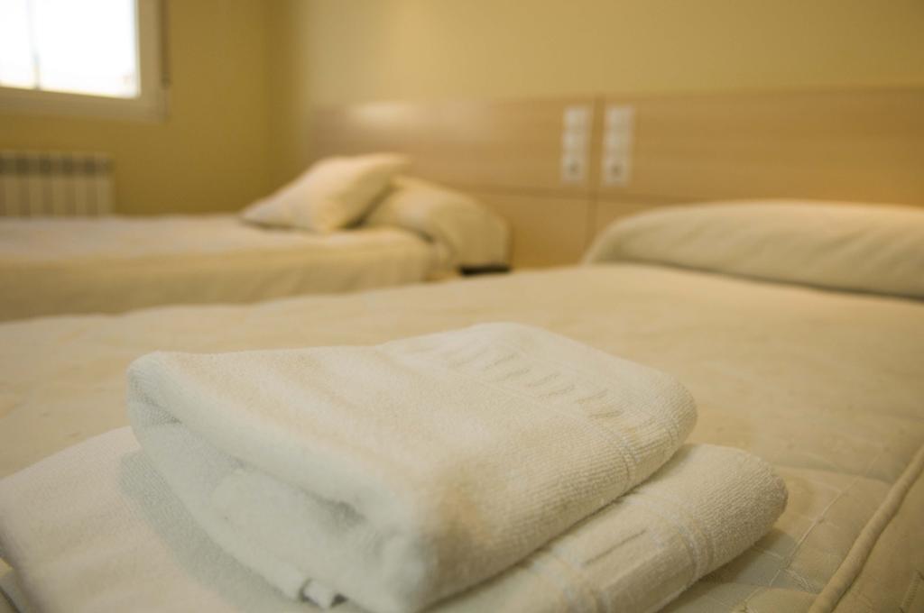 Hostal Europa Castejón Eksteriør billede